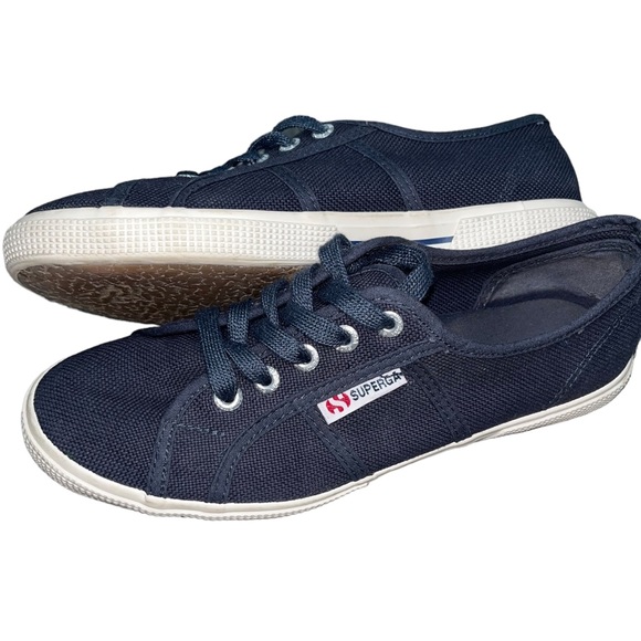 Like New Superga Tennis Shoes Sneakers 7 Navy Blue - Picture 5 of 15